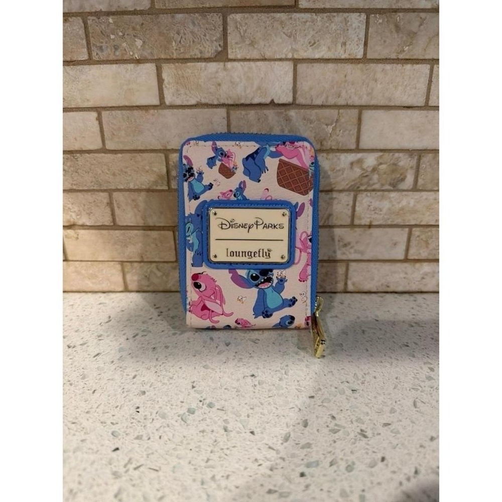 Loungefly Stitch Angel Card Holder Wallet Disney Parks
